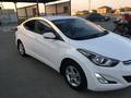 Hyundai Elantra 2015 годаfor6 300 000 тг. в Атырау – фото 2