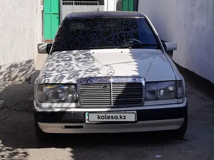 Mercedes-Benz E 230 1990 года за 1 300 000 тг. в Жаркент