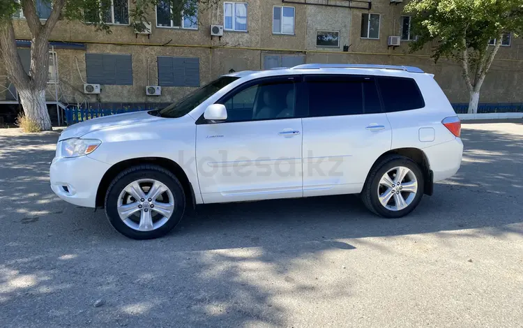 Toyota Highlander 2010 года за 11 000 000 тг. в Актобе