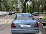 Mercedes-Benz C 220 1995 годаүшін1 900 000 тг. в Алматы – фото 2