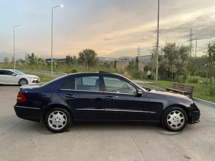 Mercedes-Benz E 320 2003 года за 5 900 000 тг. в Алматы – фото 8
