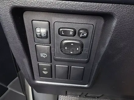 Toyota Land Cruiser Prado 2013 года за 16 000 000 тг. в Семей – фото 32