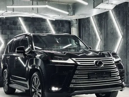 Lexus LX 600 2022 года за 82 400 000 тг. в Алматы