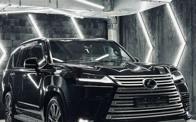 Lexus LX 600 2022 года за 82 400 000 тг. в Алматы