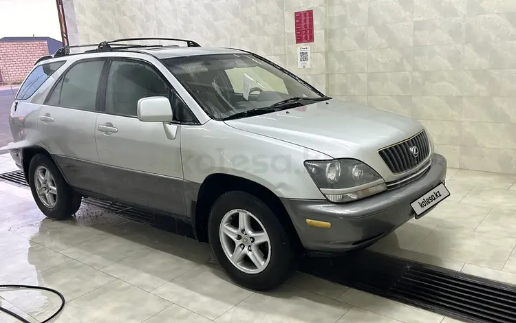 Lexus RX 300 1999 годаүшін3 300 000 тг. в Актау