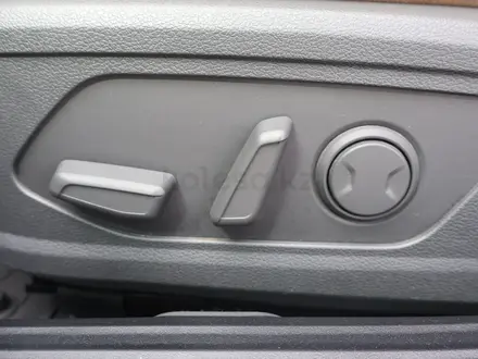 Hyundai Sonata Luxe 2022 года за 11 190 000 тг. в Астана – фото 25