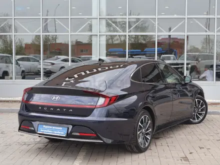 Hyundai Sonata Luxe 2022 года за 11 190 000 тг. в Астана – фото 5