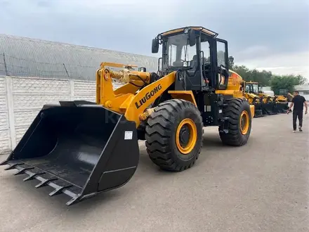 LiuGong  CLG855 (ковш 3 м³) 2026 года за 21 600 000 тг. в Алматы