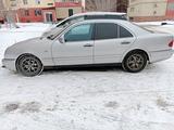 Mercedes-Benz E 230 1996 года за 2 200 000 тг. в Балхаш – фото 2