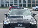 Hyundai Sonata 2021 года за 9 600 000 тг. в Астана