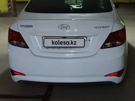 Hyundai Accent 2015 года за 6 100 000 тг. в Астана – фото 2