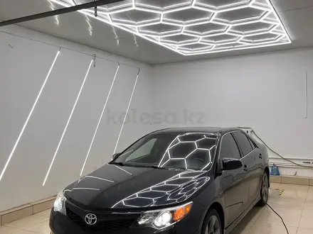 Toyota Camry 2014 года за 6 200 000 тг. в Актау – фото 7