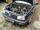 Volkswagen Vento 1995 года за 1 150 000 тг. в Усть-Каменогорск – фото 3