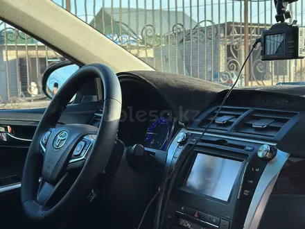 Toyota Camry 2015 года за 11 500 000 тг. в Шымкент – фото 14