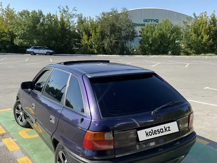 Opel Astra 1994 года за 1 100 000 тг. в Шымкент – фото 4