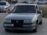 Opel Vectra 1994 годаfor900 000 тг. в Жанаозен