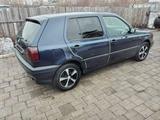 Volkswagen Golf 1993 года за 1 500 000 тг. в Караганда – фото 3