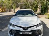 Toyota Camry 2018 года за 14 000 000 тг. в Кызылорда – фото 2