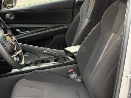 Hyundai Elantra 2022 года за 8 200 000 тг. в Тараз – фото 21