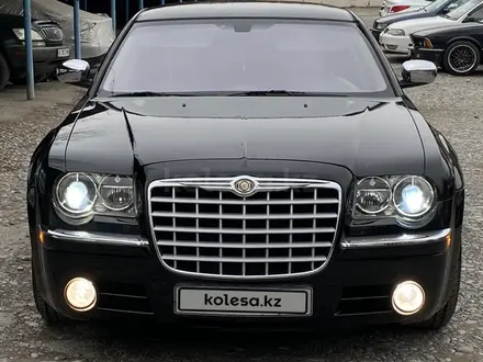 Chrysler 300C 2007 года за 6 700 000 тг. в Шымкент – фото 17