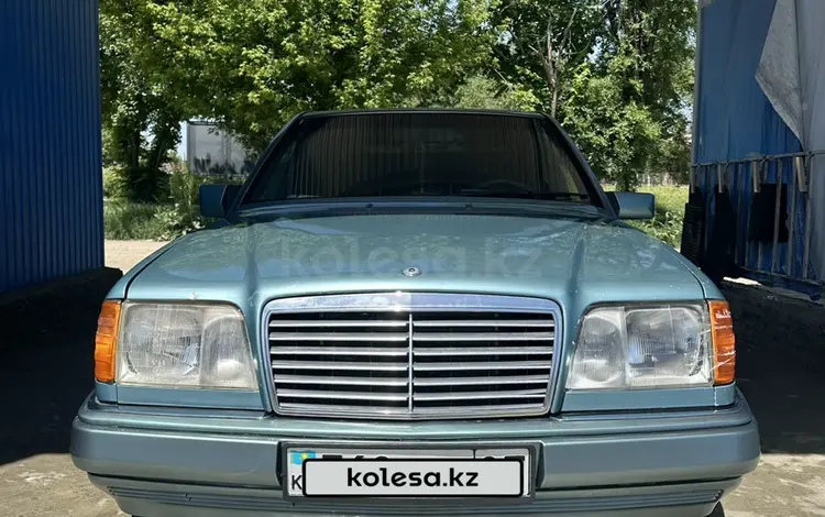 Mercedes-Benz E 220 1994 годаүшін1 700 000 тг. в Алматы