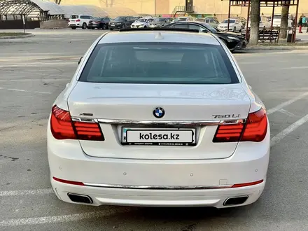 BMW 750 2013 года за 16 700 000 тг. в Алматы – фото 10