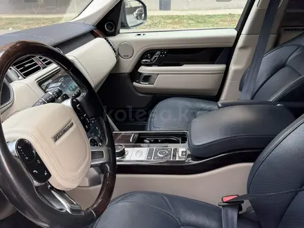 Land Rover Range Rover 2020 года за 45 000 000 тг. в Алматы – фото 13