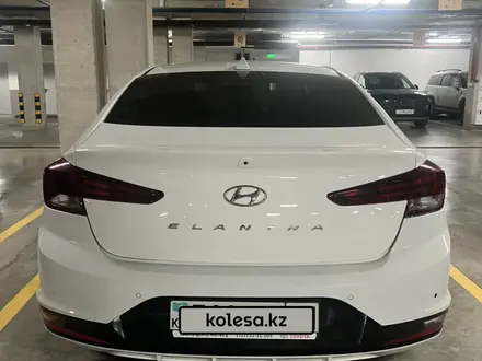 Hyundai Elantra 2020 года за 7 800 000 тг. в Астана – фото 4