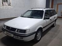 Volkswagen Passat 1994 годаfor2 000 000 тг. в Тараз