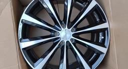 Диски 5*100 r18 venerdi mdl с резиной за 185 000 тг. в Петропавловск