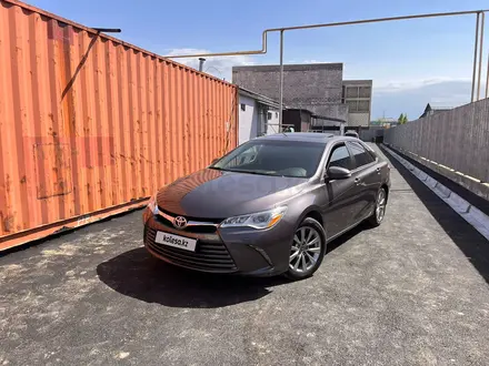 Toyota Camry 2015 года за 10 500 000 тг. в Алматы