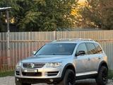 Volkswagen Touareg 2005 годаүшін3 500 000 тг. в Алматы – фото 2