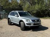 Volkswagen Touareg 2005 годаүшін3 500 000 тг. в Алматы – фото 4