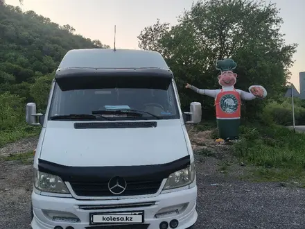 Mercedes-Benz Sprinter 2005 года за 8 500 000 тг. в Алматы