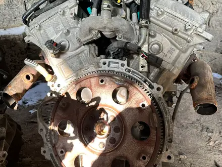 Двигатель (ДВС) 2UZ Форкам LX 470 за 1 050 000 тг. в Уральск – фото 3