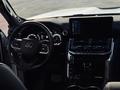 Toyota Land Cruiser 2023 года за 58 000 000 тг. в Астана – фото 26