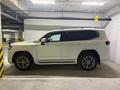 Toyota Land Cruiser 2023 года за 58 000 000 тг. в Астана – фото 4