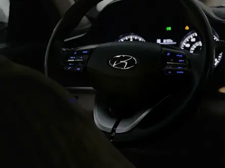 Hyundai Elantra 2018 года за 4 750 000 тг. в Актобе – фото 4