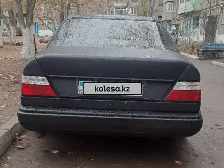 Mercedes-Benz E 230 1989 года за 1 600 000 тг. в Астана – фото 4