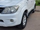 Toyota Fortuner 2008 года за 10 500 000 тг. в Астана – фото 2