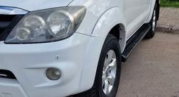 Toyota Fortuner 2008 года за 10 500 000 тг. в Астана – фото 2
