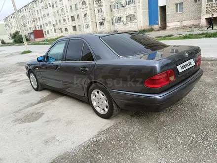 Mercedes-Benz E 320 1997 года за 2 800 000 тг. в Кызылорда – фото 11