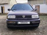 Volkswagen Vento 1996 года за 1 050 000 тг. в Шымкент