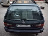 Volkswagen Passat 1989 годаfor1 300 000 тг. в Актобе – фото 4