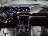Hyundai Santa Fe 2020 года за 11 700 000 тг. в Алматы – фото 2