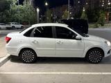 ВАЗ (Lada) Granta 2190 2020 года за 3 950 000 тг. в Караганда – фото 4