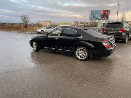 Mercedes-Benz S 350 2005 года за 6 200 000 тг. в Караганда – фото 3