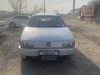 Volkswagen Passat 1993 годаүшін1 100 000 тг. в Алматы