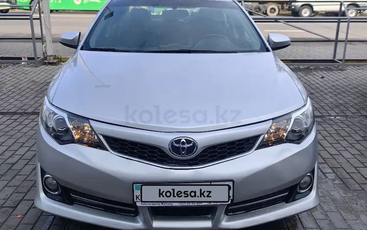 Toyota Camry 2013 годаүшін8 800 000 тг. в Алматы