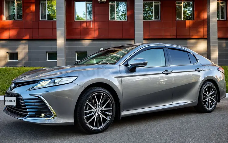 Toyota Camry 2024 года за 18 800 000 тг. в Павлодар